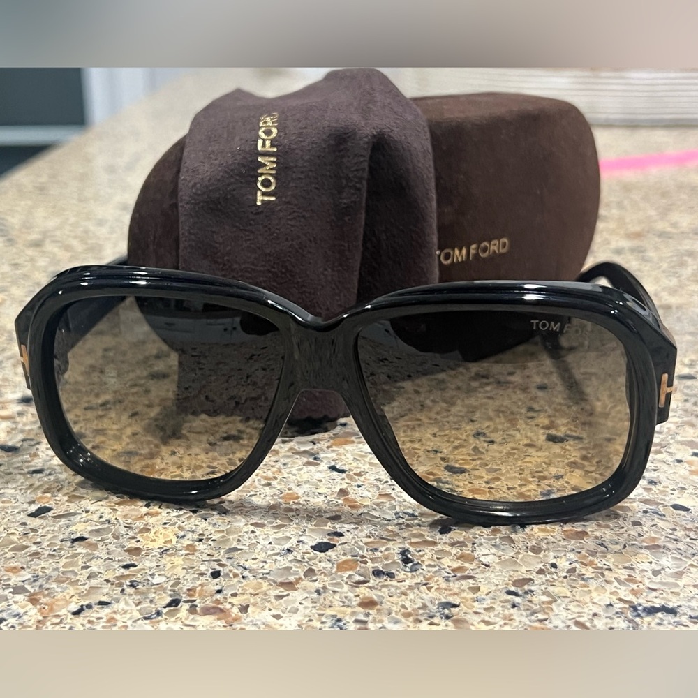 Tom Ford Lyle TF837